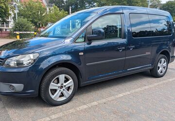 VW Caddy Maxi 152.300 km 13.500 &euro; Bremen 28217