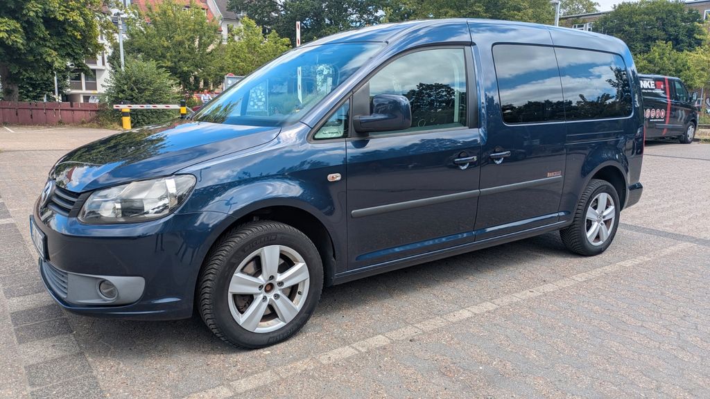 VW Caddy Maxi 152.300 km 13.500 &euro; Bremen 28217