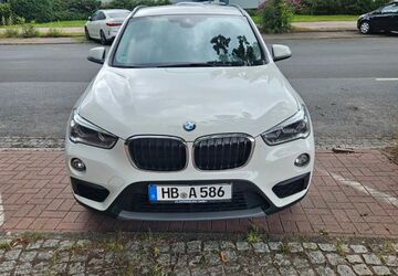 BMW X1 162.000 km 15.200 &euro; Bremen 28329
