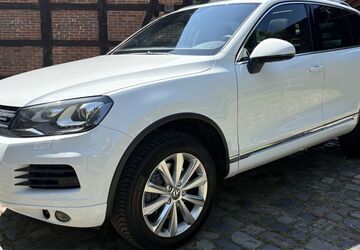 VW Touareg 121.800 km 21.450 &euro; Ottersberg 28870