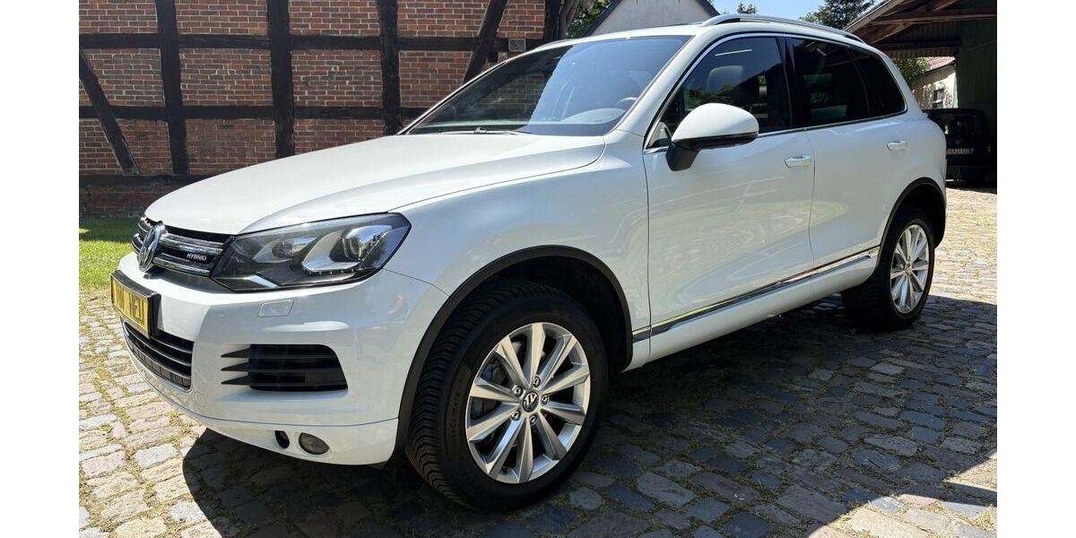 VW Touareg 121.800 km 21.450 &euro; Ottersberg 28870
