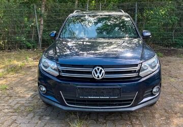 VW Tiguan 242.000 km 8.400 &euro; Bremen 28215
