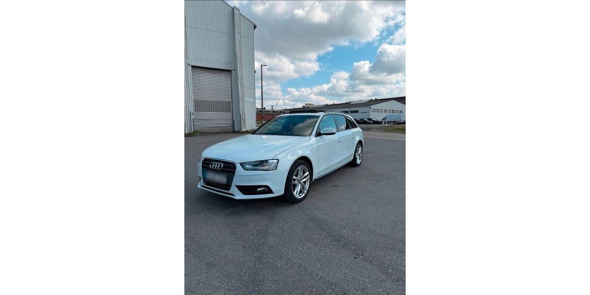 Audi A4 220.000 km 8.999 &euro; Bremen 28207