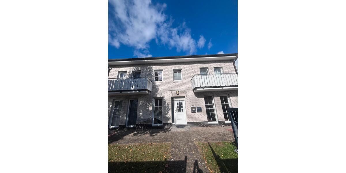 Etagenwohnung Delmenhorst - 4 Zimmer, 120 m&sup2;, 1.300&euro; | Angebot:27610101