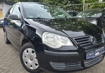 VW Polo 93.566 km 3.649 &euro; Bremen 28237