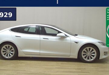 Tesla Model S 162.142 km 27.780 &euro; Bremen / Arsten 28279