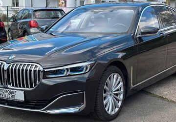 BMW 740 113.500 km 43.990 &euro; Bremen 28199