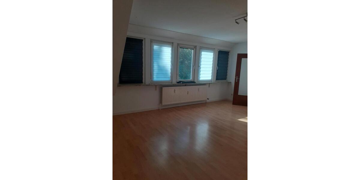 Etagenwohnung Bremen Neustadt - 2 Zimmer, 70 m&sup2;, 850&euro; | Angebot:27642061