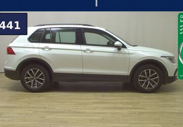 VW Tiguan 73.094 km 22.480 &euro; Bremen / Arsten 28279