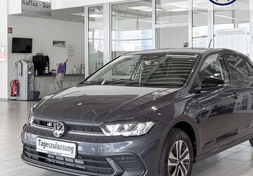 VW Polo 1.100 km 27.990 &euro; Bremen 28757