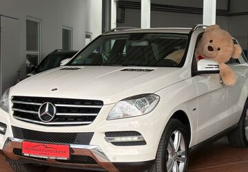 Mercedes-Benz ML 250 372.900 km 12.290 &euro; Bremen 28199