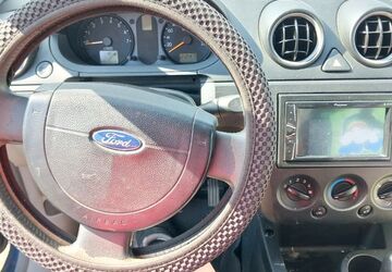 Ford Fiesta 187.000 km 1.600 &euro; Bremen 28201