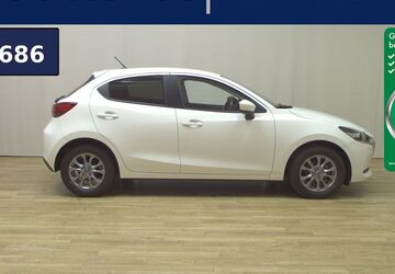 Mazda 2 48.260 km 13.780 &euro; Bremen / Arsten 28279
