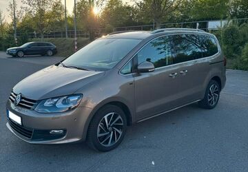 VW Sharan 59.000 km 29.500 &euro; Bremen 28307