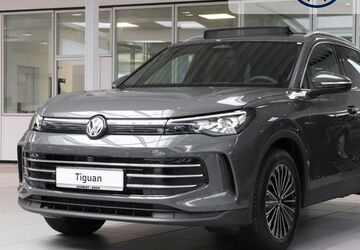VW Tiguan 8.799 km 47.850 &euro; Bremen 28207
