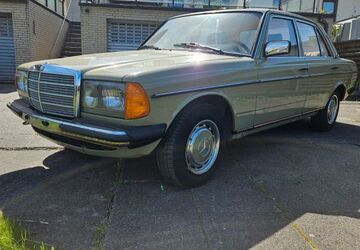 Mercedes-Benz 200 188.890 km 5.700 &euro; Bremen 28239