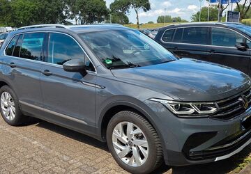 VW Tiguan 58.000 km 26.600 &euro; Bremen 28279