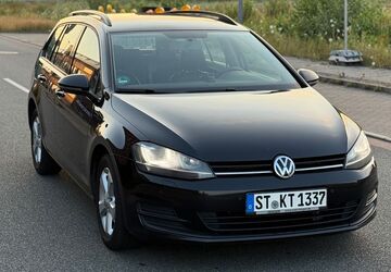 VW Golf 284.000 km 5.600 &euro; Bremen 28779