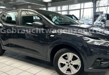 Dacia Sandero 20.637 km 11.790 &euro; Bremen 28207