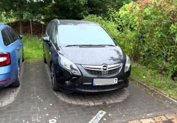 Opel Zafira Tourer 164.000 km 11.800 &euro; Bremen 28325