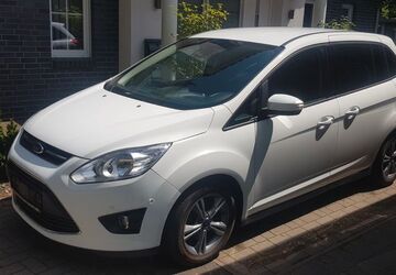 Ford Grand C-Max 124.795 km 5.900 &euro; Delmenhorst 27753