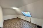 Dachgeschoßwohnung Blender - 2 Zimmer, 70 m&sup2;, 850&euro; | Angebot:27608312