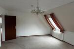 Dachgeschoßwohnung Bremen Huchting - 4 Zimmer, 110 m&sup2;, 1.150&euro; | Angebot:27642303