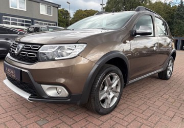 Dacia Sandero 147.121 km 8.558 &euro; Delmenhorst 27755