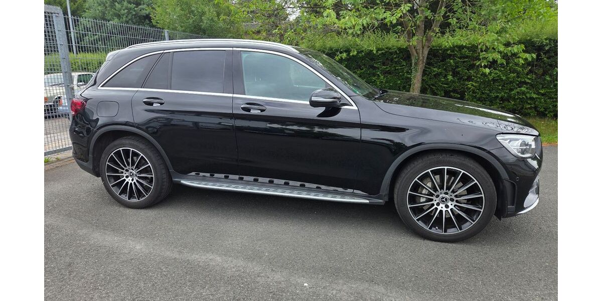 Mercedes-Benz GLC 300 211.000 km 23.503 &euro; Bremen-Stuhr 28816