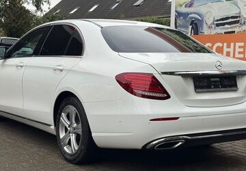Mercedes-Benz E 200 175.000 km 19.000 &euro; Bremen 28329