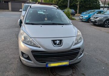 Peugeot 207 97.000 km 4.900 &euro; Bremen 28215