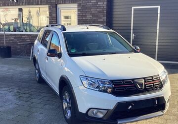 Dacia Logan 121.300 km 7.990 &euro; Bremen 28309