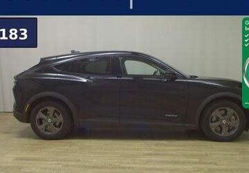 Ford Mustang Mach-E 39.966 km 28.480 &euro; Bremen / Arsten 28279