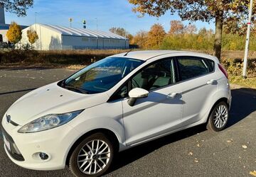 Ford Fiesta 254.100 km 3.950 &euro; Achim 28832
