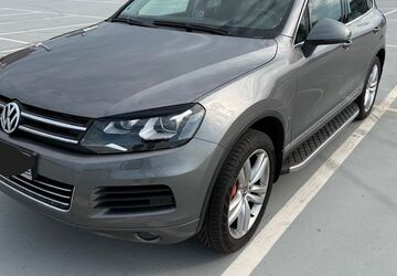 VW Touareg 240.000 km 11.000 &euro; Bremen 28307
