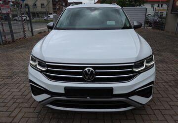 VW Tiguan Allspace 179.000 km 21.880 &euro; Bremen 28219