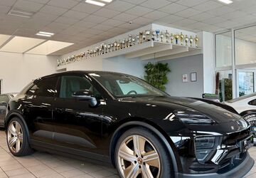 Porsche Macan 4.192 km 81.850 &euro; Stuhr-Bremen 28816