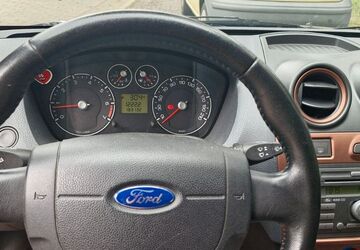 Ford Fiesta 183.100 km 1.000 &euro; Syke-Barrien 28857