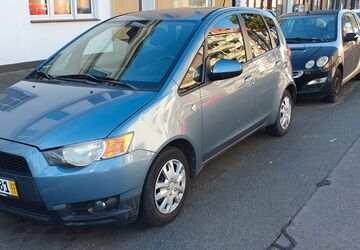 Mitsubishi Colt 120.000 km 2.699 &euro; Bremen 28205
