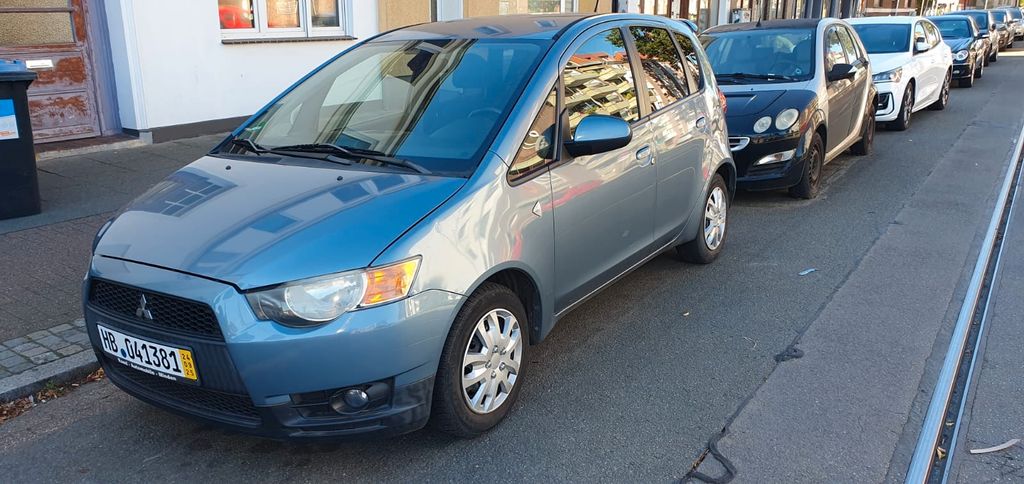 Mitsubishi Colt 120.000 km 2.699 &euro; Bremen 28205