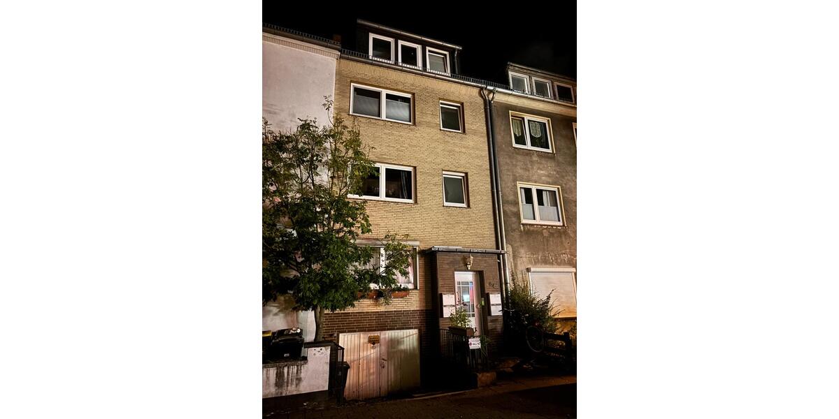 Dachgeschoßwohnung Bremen Findorff - 2 Zimmer, 42 m&sup2;, 600&euro; | Angebot:27642002