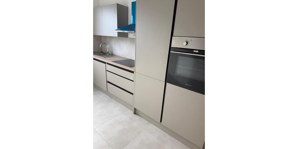 Dachgeschoßwohnung Bremen Hemelingen - 3 Zimmer, 60 m&sup2;, 1.100&euro; | Angebot:27641978
