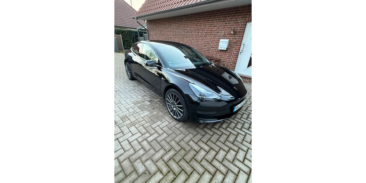 Tesla Model 3 65.000 km 26.800 &euro; Bremen 28239