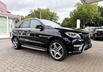 Mercedes-Benz ML 350 261.000 km 14.900 &euro; Bremen 28239