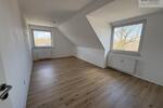 Dachgeschoßwohnung Ganderkesee - 3 Zimmer, 75 m&sup2;, 695&euro; | Angebot:26459156