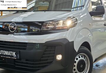 Opel Vivaro 2.000 km 31.523 &euro; Wallhöfen bei Bremen 27729