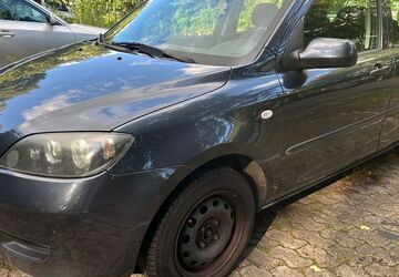 Mazda 2 98.000 km 1.099 &euro; Bremen 28259