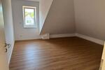 Dachgeschoßwohnung Bremen Blockland - 3 Zimmer, 100 m&sup2;, 1.150&euro; | Angebot:27642555