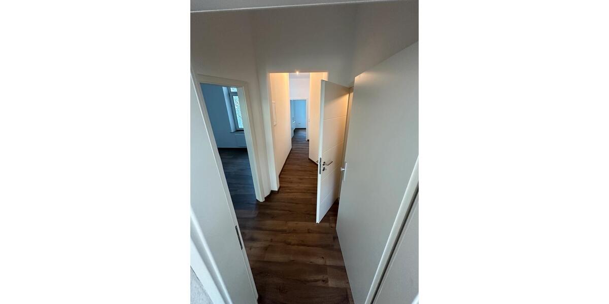 Erdgeschoßwohnung Bremen Gröpelingen - 3 Zimmer, 65 m&sup2;, 1.000&euro; | Angebot:27642589