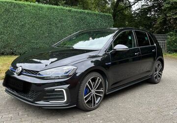 VW Golf 115.000 km 15.200 &euro; Hude 27798